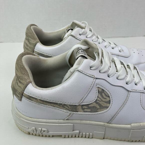 Nike Air Force 1 Pixel SE Zebra Sneakers Low Top Platform Womens Sz 7 White Gray - Picture 8 of 16